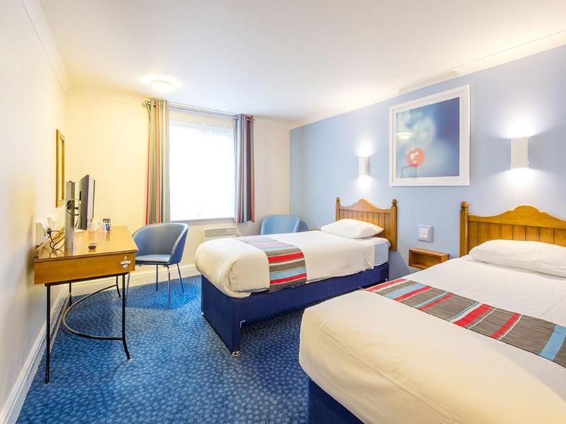 แทรเวลลอดจ์ เชสเตอร์-เลอ-สตรีท Hotel Plawsworth ภายนอก รูปภาพ