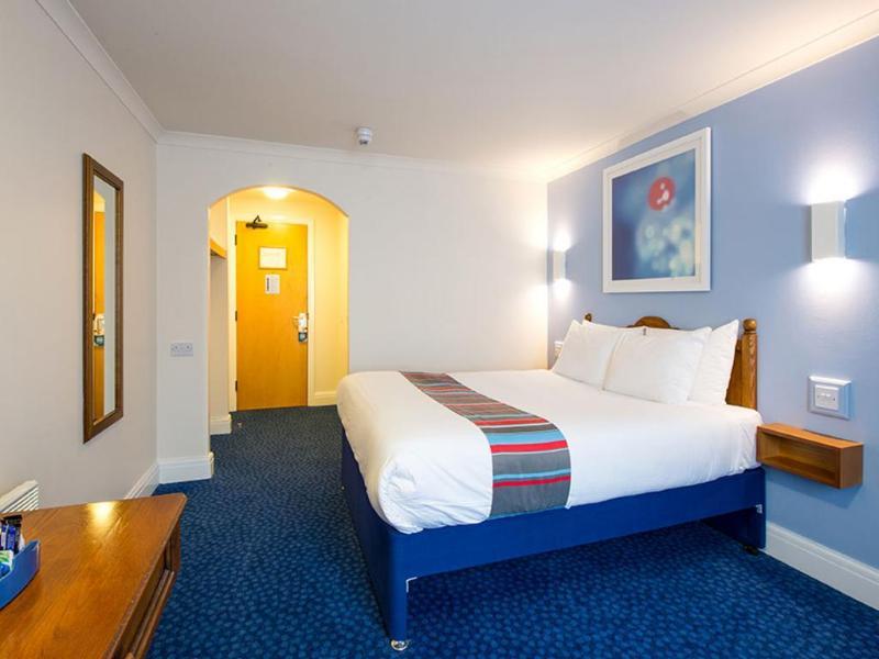 แทรเวลลอดจ์ เชสเตอร์-เลอ-สตรีท Hotel Plawsworth ภายนอก รูปภาพ